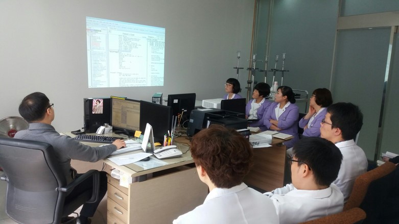 환자 치료과정 설명 및 환자상태, 조치내용 등 차트 활용 병원장님 교육